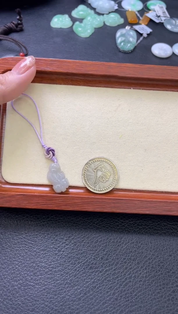 【闪购商品】翡翠吊坠(不含链)未镶嵌吊坠