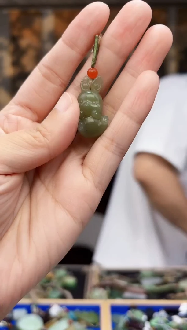 和田玉未镶嵌挂件拍一发一多样性发货