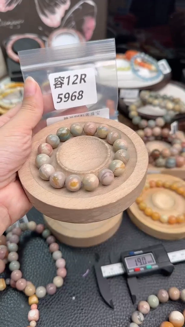 未镶嵌手链石英质玉锦****士12R5968