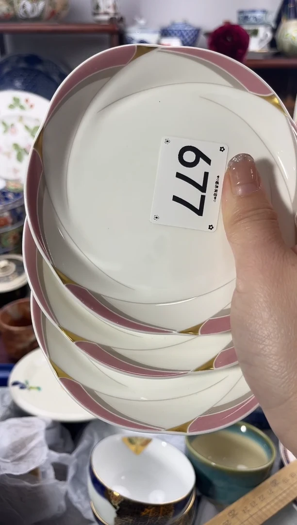 【闪购商品】瓷片677...............