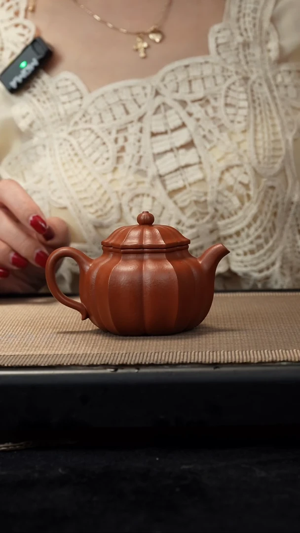 茶壶紫砂生砂朱泥筋纹莲子150cc