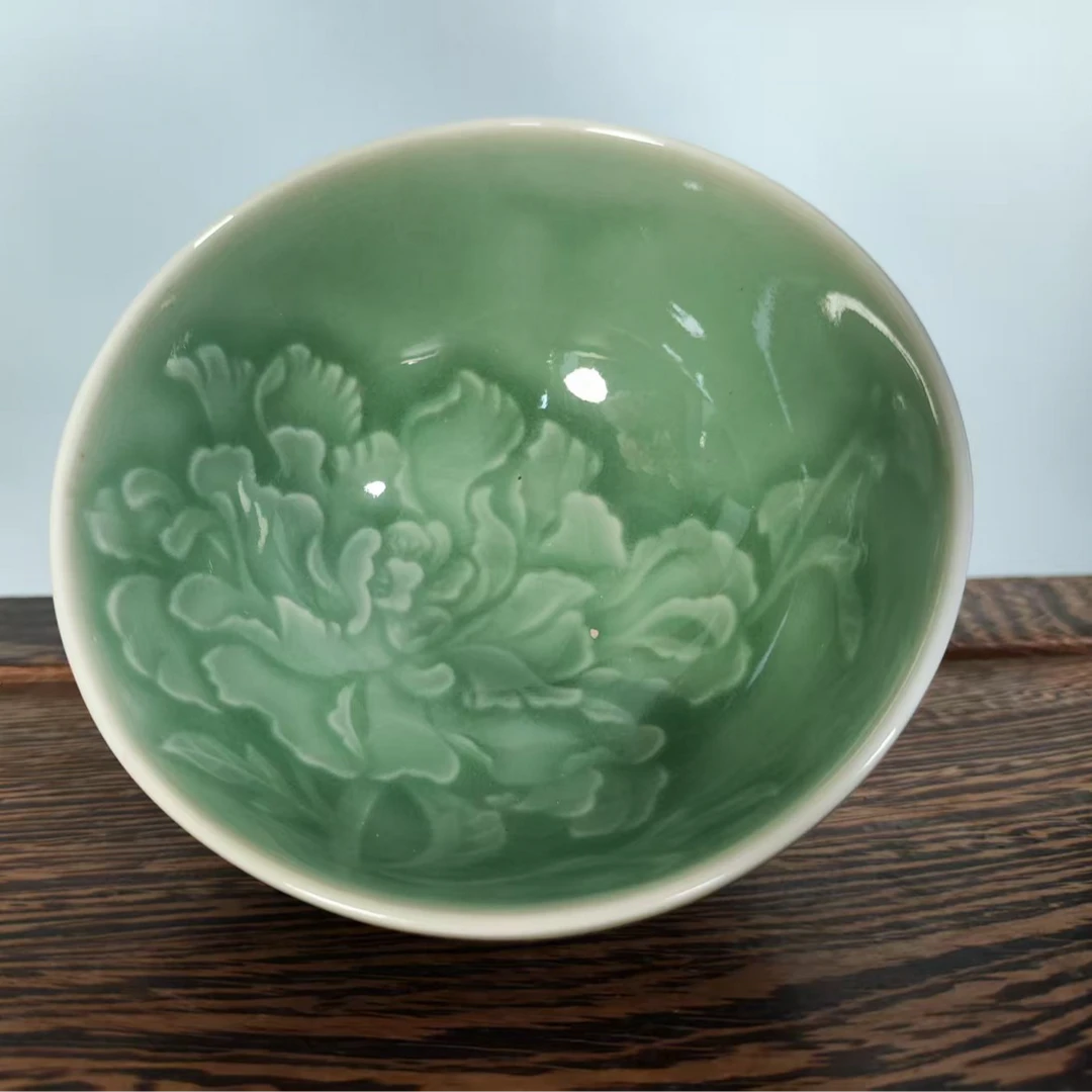 牡丹花青瓷主人手工杯