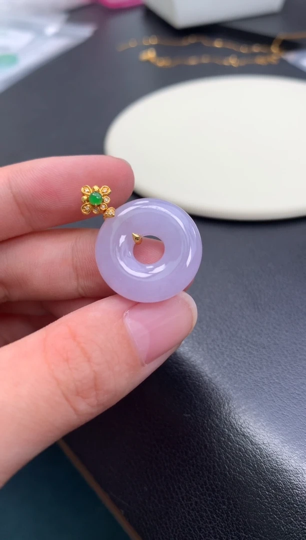 18K金镶嵌摆件翡翠48小时鉴赏期 退货不扣服务费