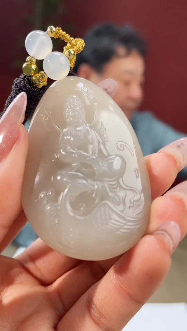 【闪购商品】定制和田玉多样性发货怕一发一 5084