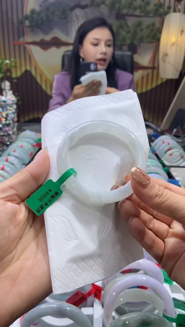 未镶嵌手镯翡翠00004558