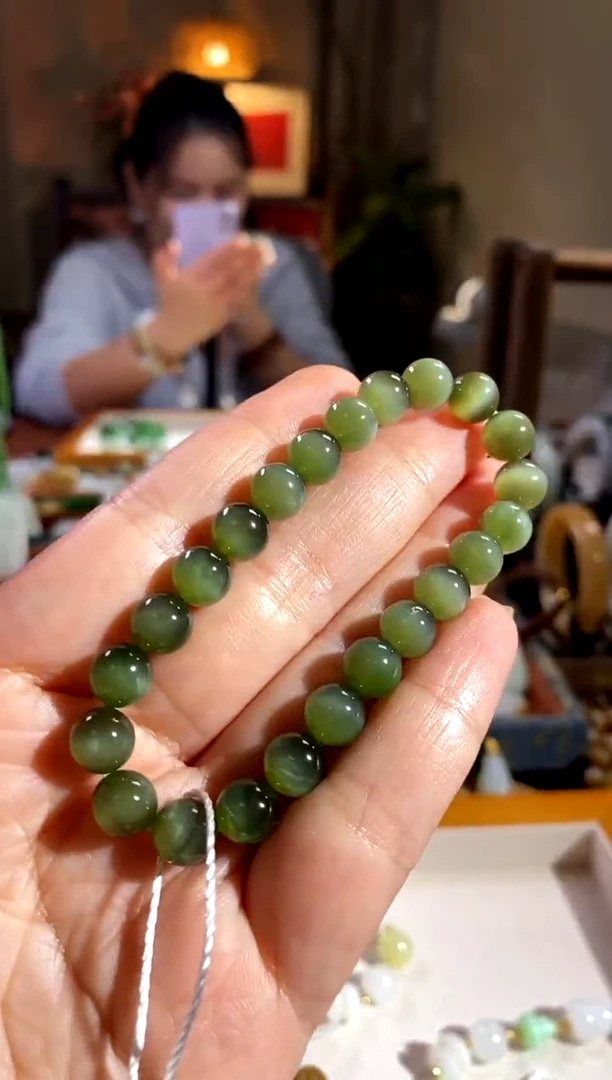 未镶嵌手链和田玉.