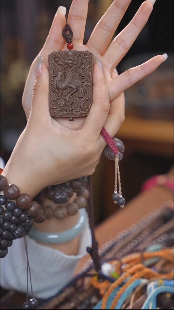 泥塑生命之光凤凰于飞福利脖挂款式