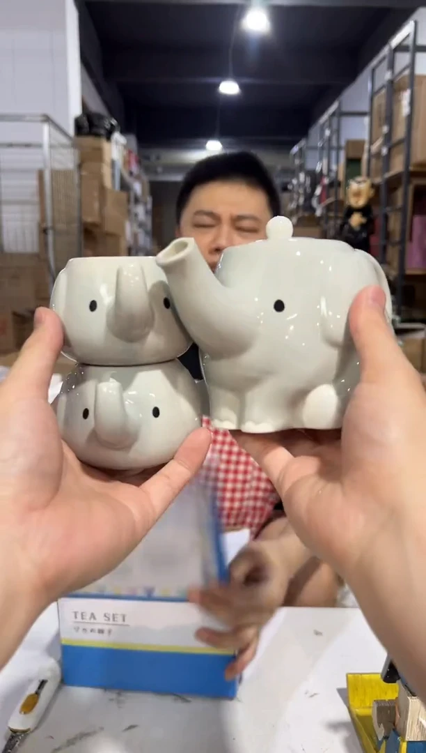 瓷片原盒大象茶壶套组