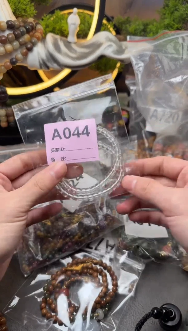 【闪购商品】水晶手链银S925镶嵌A044 白水晶单圈