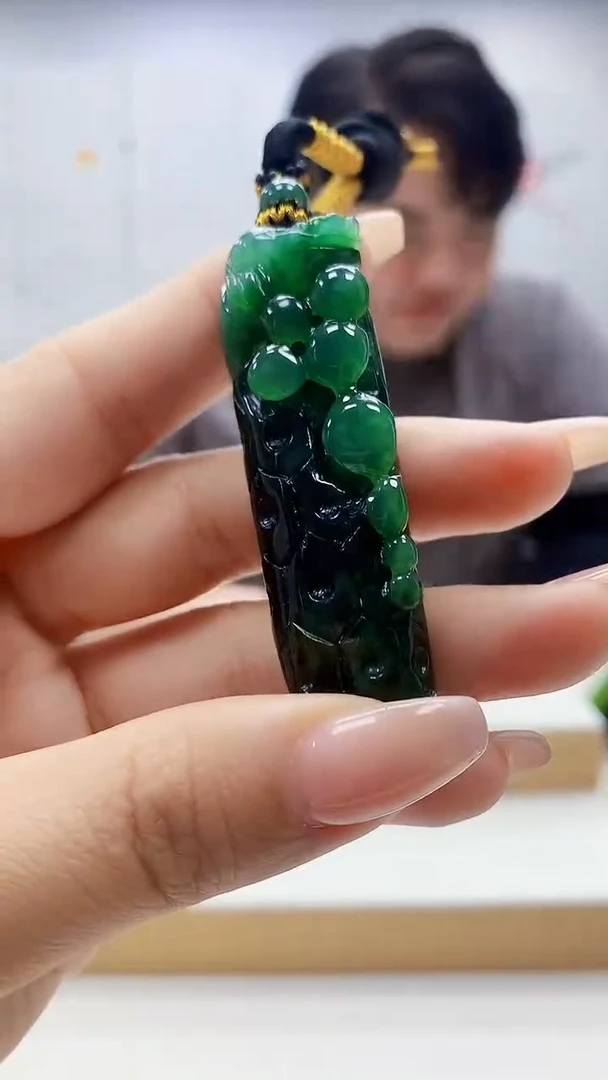 未镶嵌定制翡翠5060ty-毛货挂件12