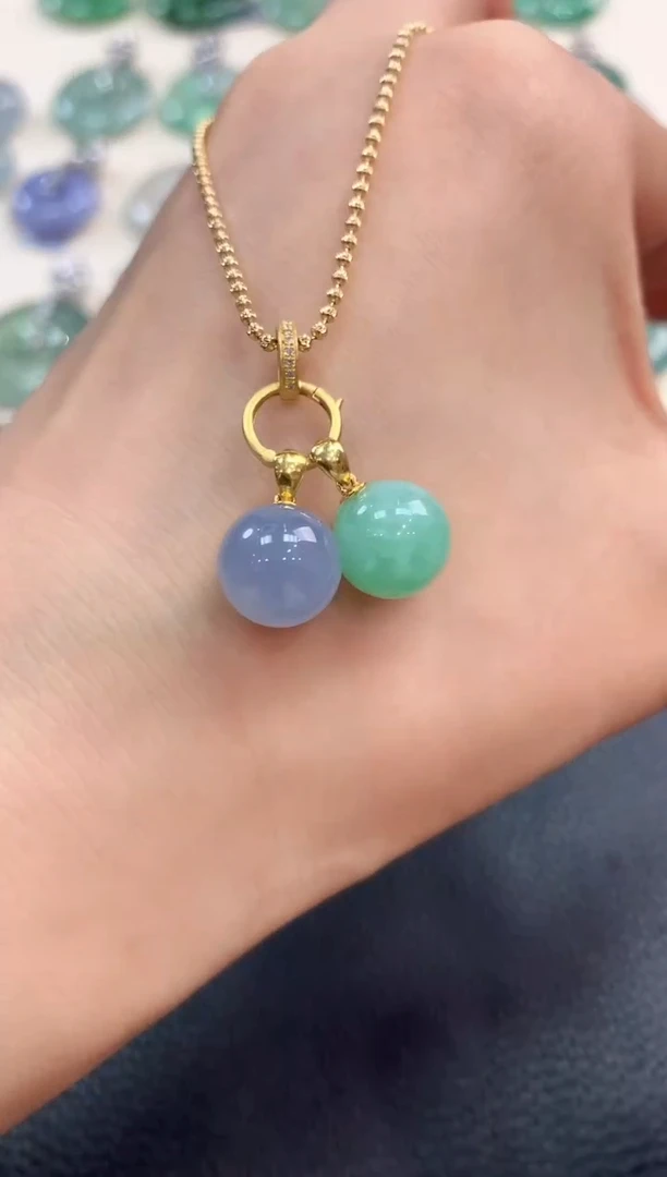 【闪购商品】翡翠吊坠(不含链)18K金镶嵌b10不退换多样性一件发货