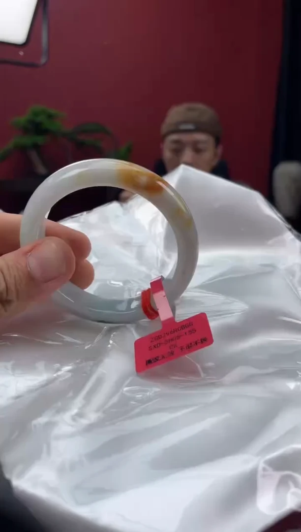 未镶嵌手镯翡翠3