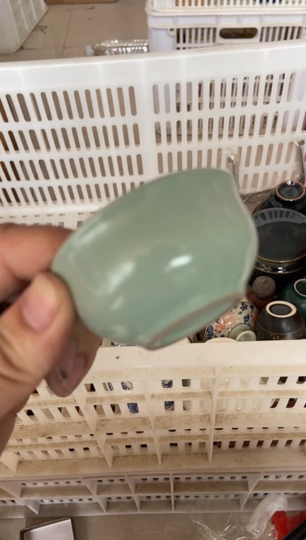 杯无运费险有瑕疵的摄影的产品有使用过的痕迹有点脏介意勿拍