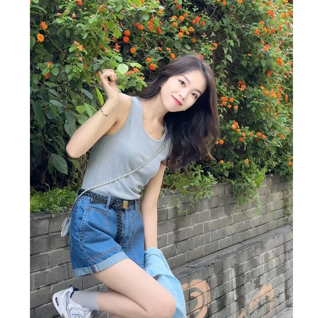哥弟夏季显瘦背心无袖上衣130015-42393AK女款