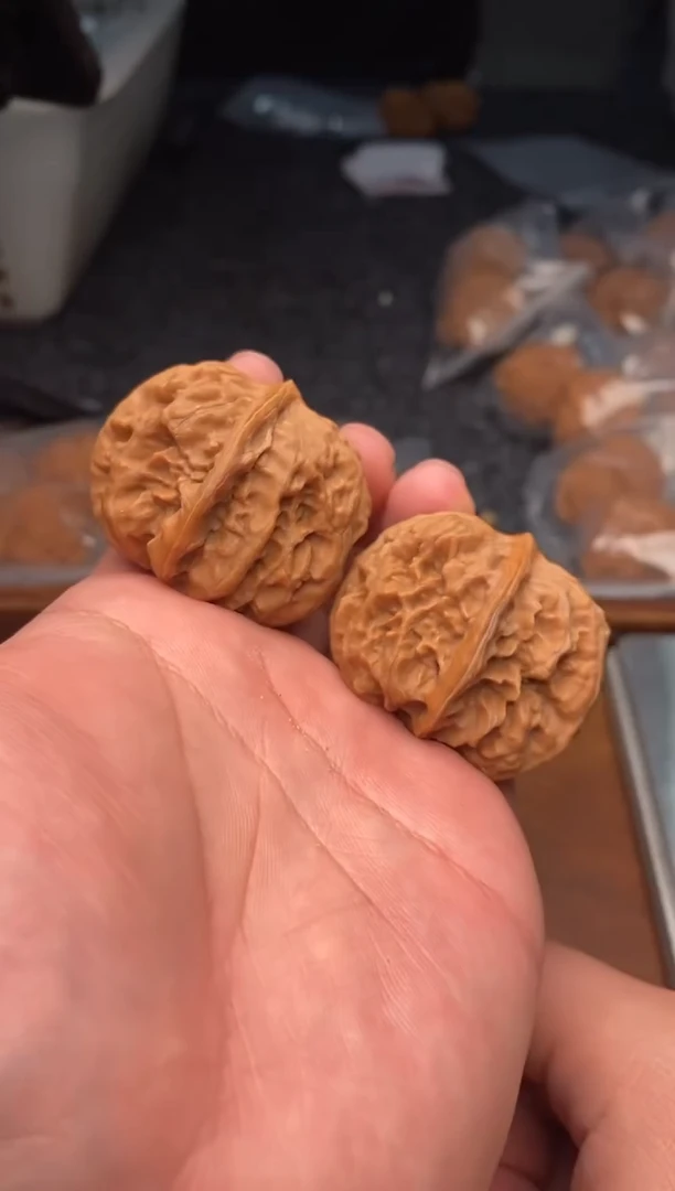 【闪购商品】文玩核桃把件G449号41尺方块