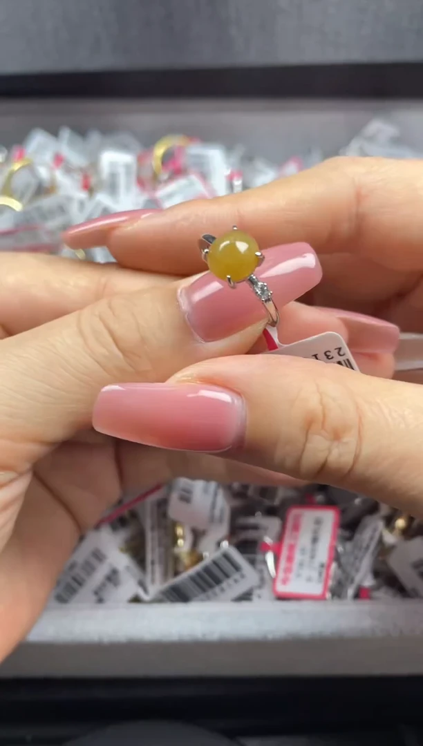 银S925镶嵌戒指翡翠天然翡翠A货