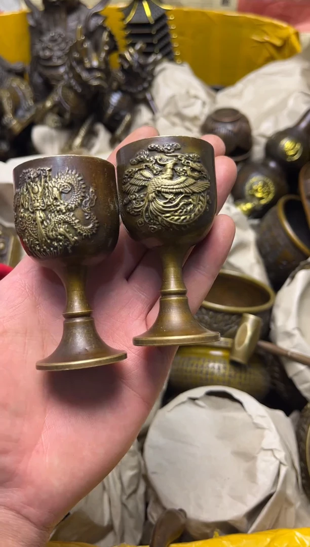 精美铜器，点击下单