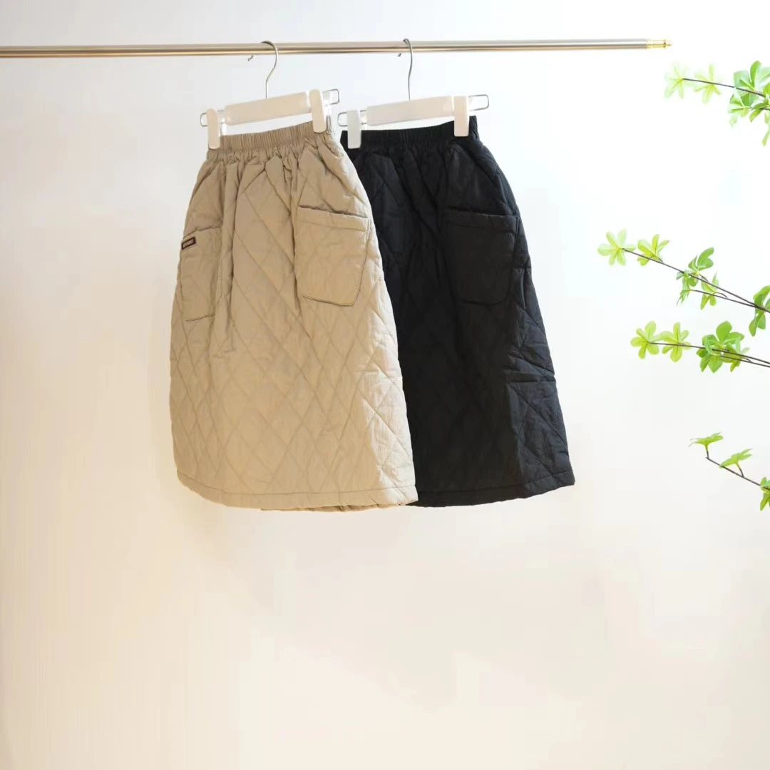 1-711-一款两色女童秋冬菱格绗棉半裙