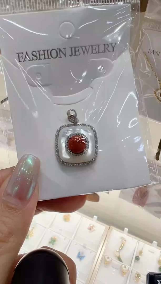银S925镀金镶嵌南红玛瑙耳饰@@