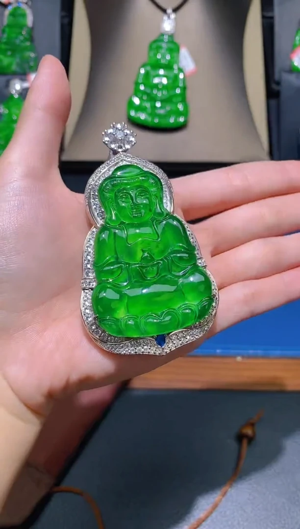 【闪购商品】翡翠颈饰未镶嵌天然A货翡翠03