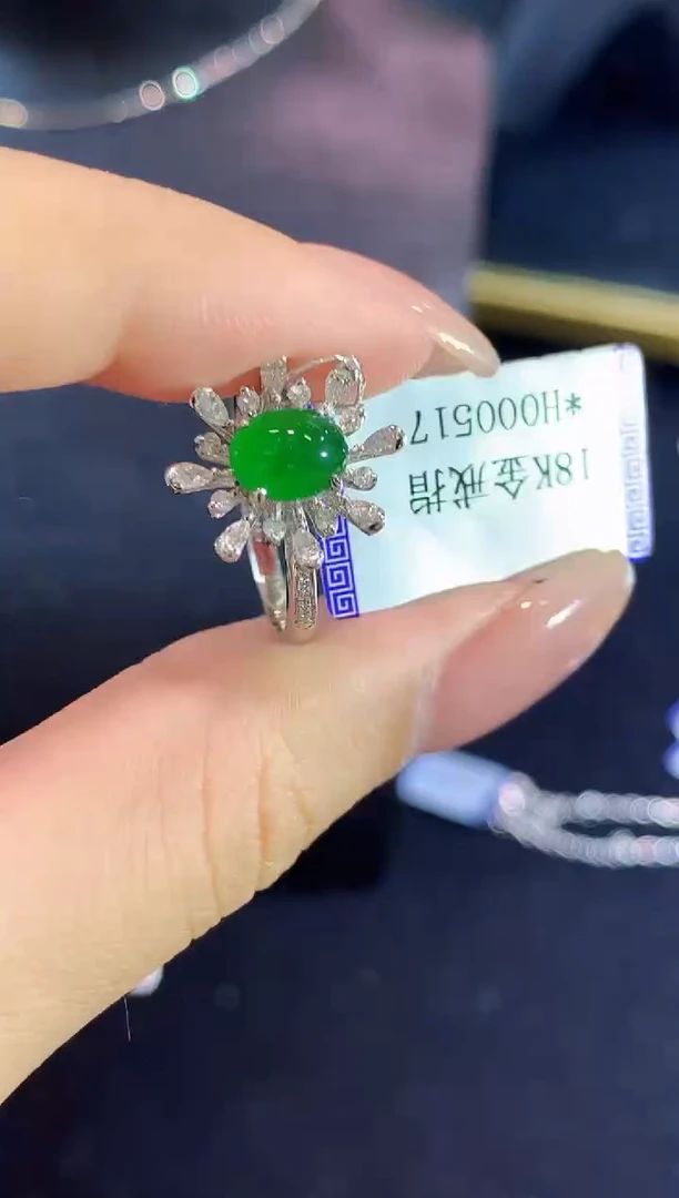 翡翠戒指18K金镶嵌YY多样性发其一