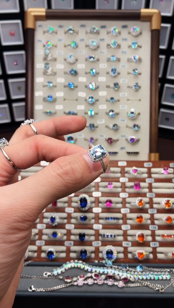 银S925镶嵌戒指海蓝宝石1888