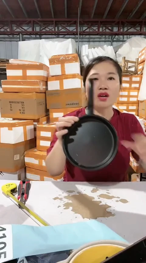 瑕疵18黑色手把煎盘