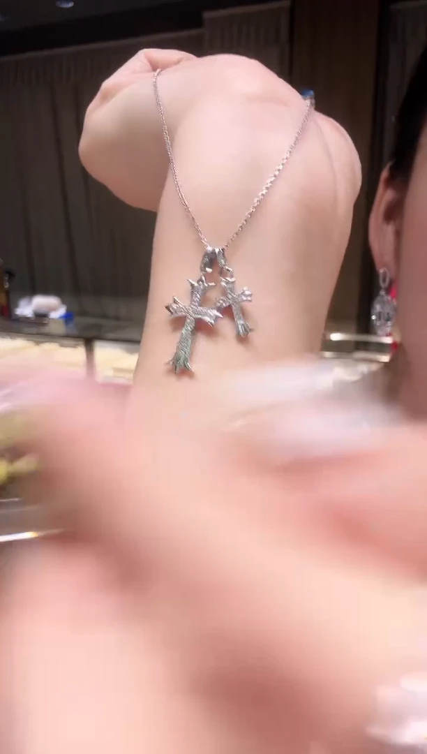 铂Pt950镶嵌项链钻石十字架AF0728-PT-45