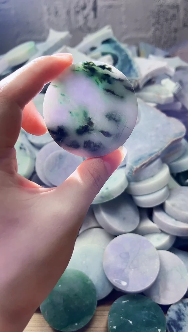 翡翠未镶嵌颈饰天然翡翠A货365