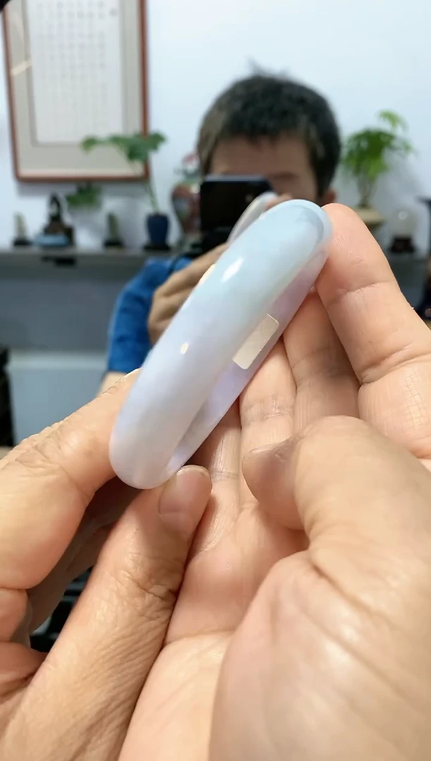 翡翠手镯未镶嵌手镯56