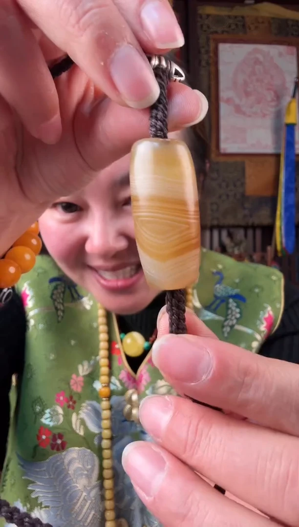 无非金属藏地丝丝古珠