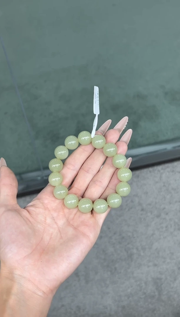 未镶嵌手串和田玉T***?若羌微色差卡14J