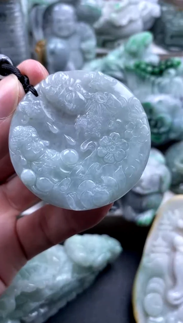吊坠(不含链)未镶嵌翡翠1