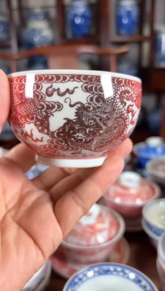 柴窑釉里红五龙杯杯