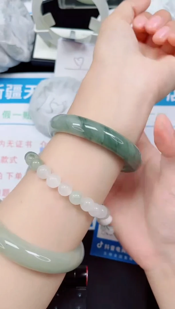 未镶嵌手镯石英质玉101-56/57