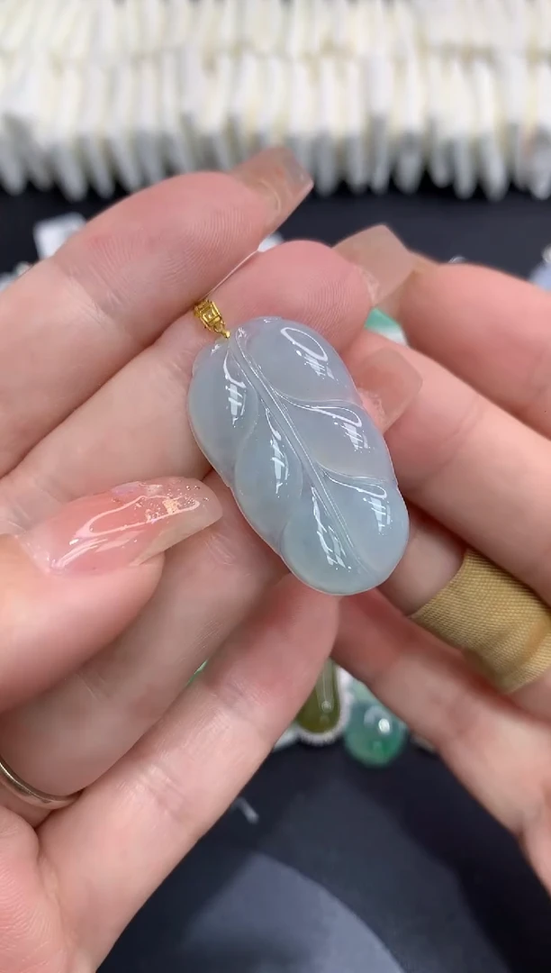 吊坠(不含链)18K金镶嵌翡翠111111111111