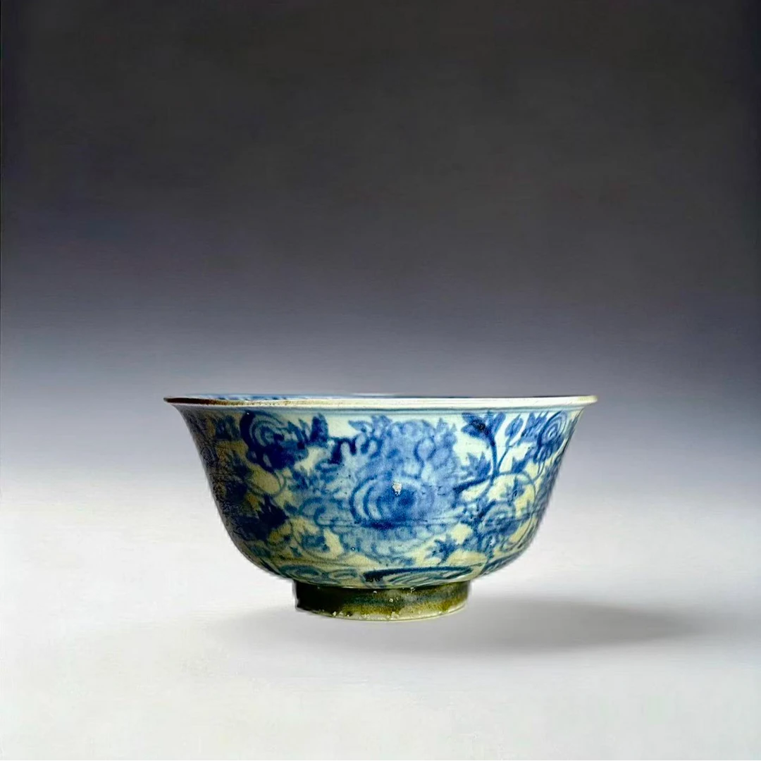 51:明中青花花卉纹碗