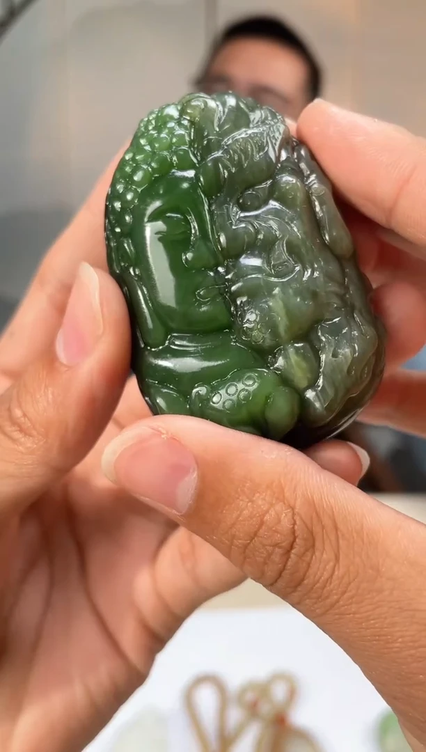 【闪购商品】定制和田玉和田玉（多样性拍一发一带证）400198