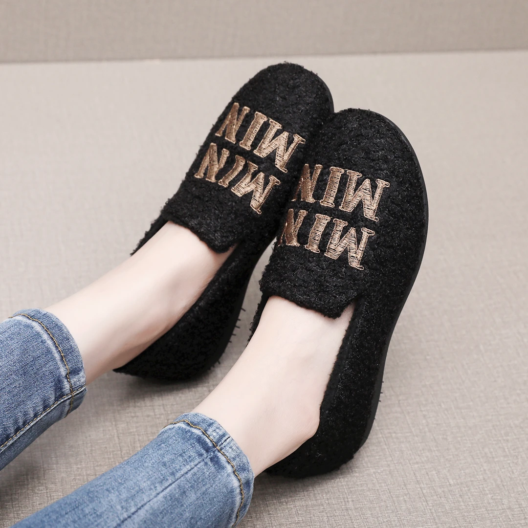 防滑软底保暖韩版冬老北京布鞋休闲女鞋豆豆鞋外穿妈妈鞋时尚