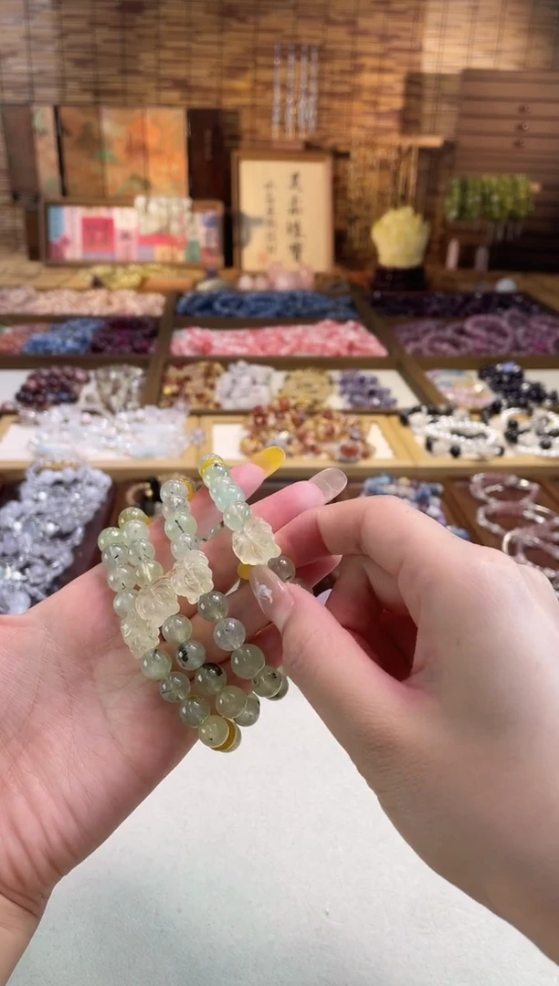 水晶手串未镶嵌CB3700