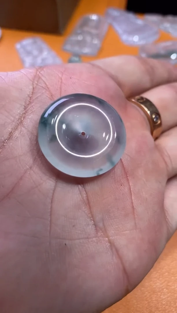 【闪购商品】翡翠吊坠(不含链)未镶嵌扣子9500