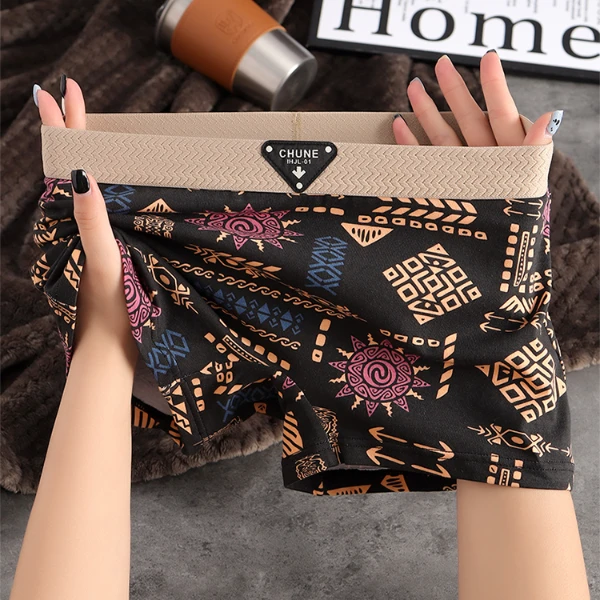 新款棉质平角女士内裤复古民族风印花女生防走光透气少女安全短裤