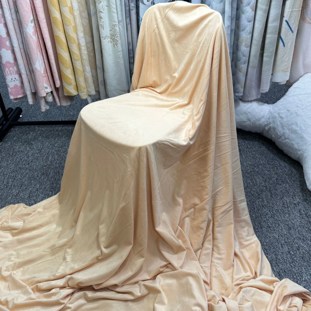 短毛绒 奶黄色被罩 柔软亲肤 时尚简约 200*230