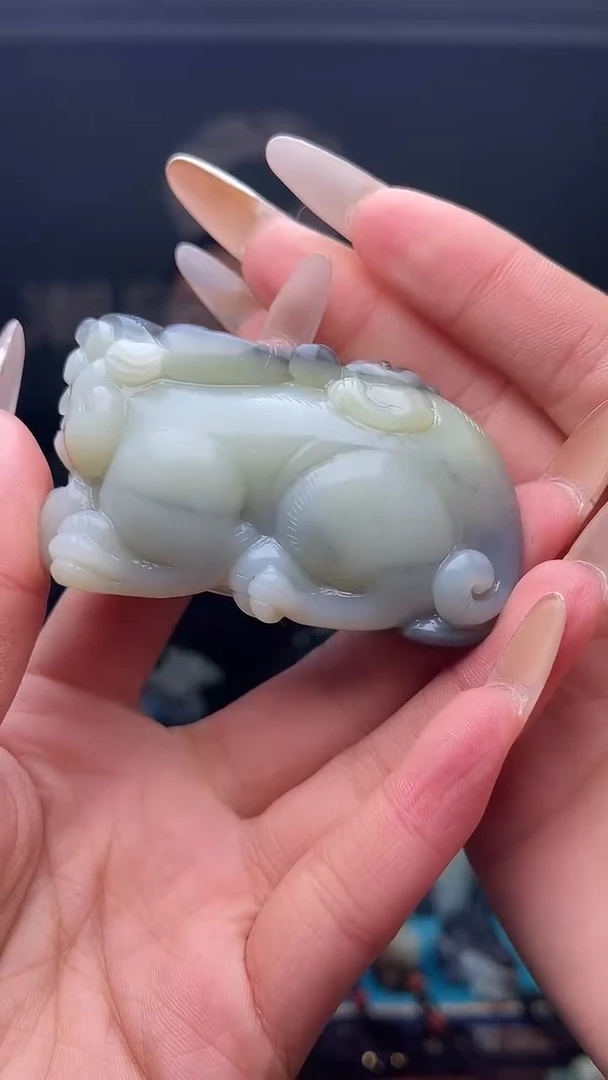 未镶嵌和田玉挂件1