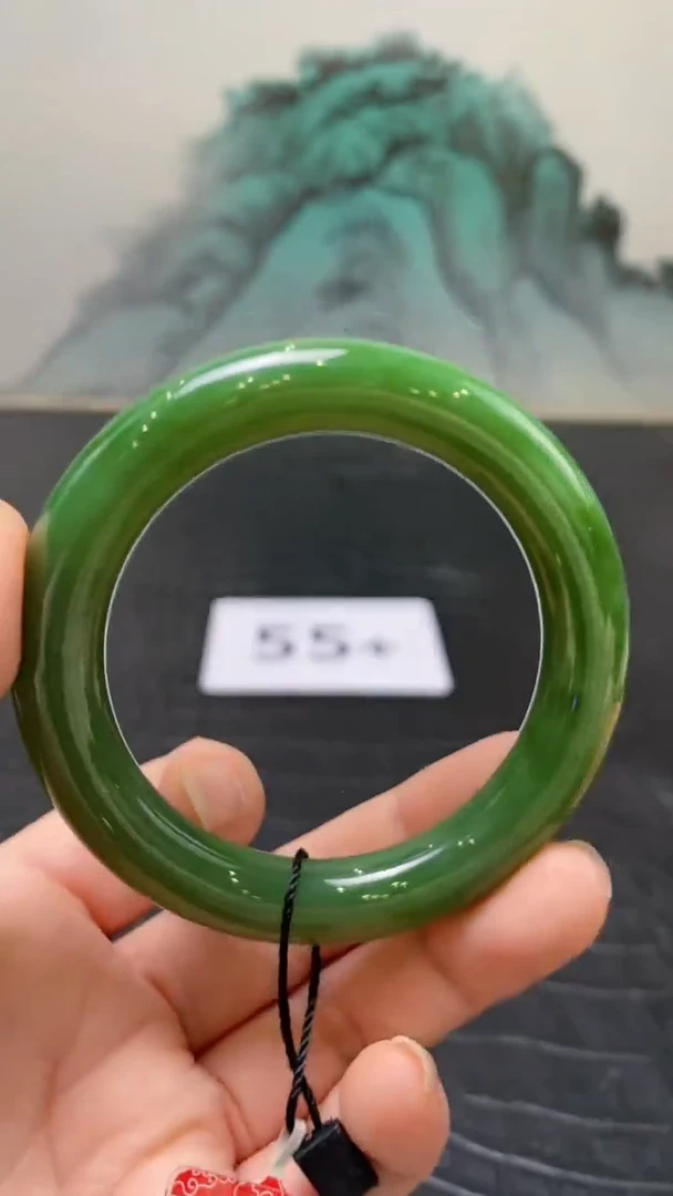 未镶嵌手镯和田玉（碧玉）奥*弗55+