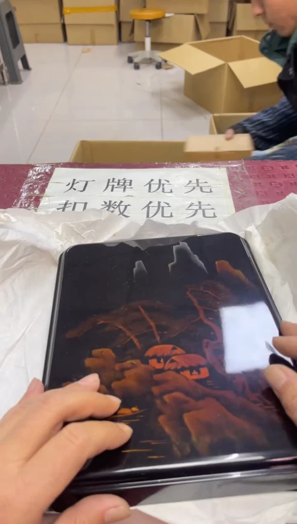 不详默认微瑕，no退no换，介意勿拍