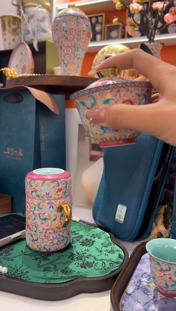 瓷片小乔闪购链接