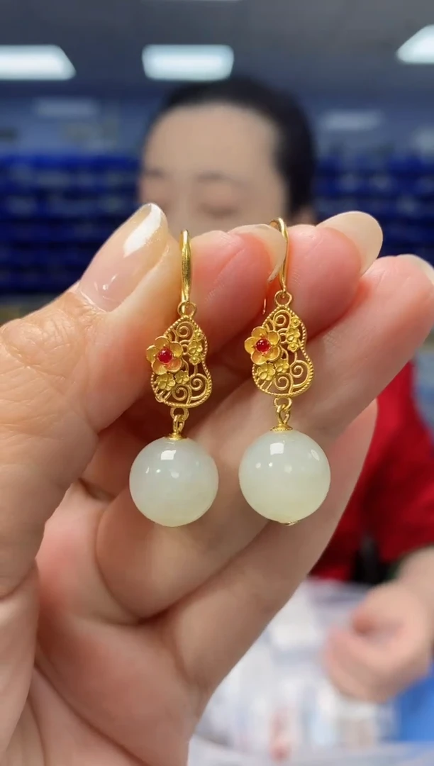 【闪购商品】和田玉耳饰银S925镶嵌K2419