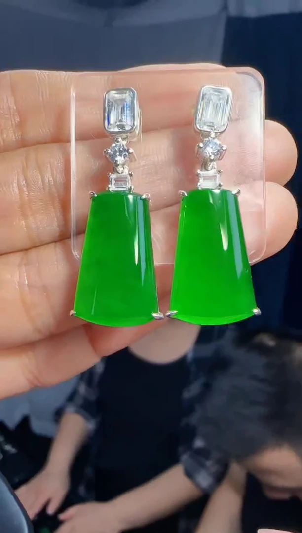 未镶嵌定制翡翠翡翠耳环167