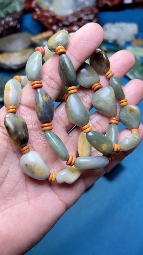 和田玉未镶嵌把件3